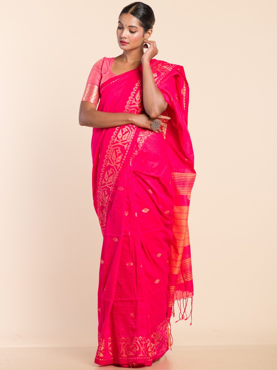 

HERE&NOW Ethnic Motifs Woven Design Zari Jamdani Saree, Coral