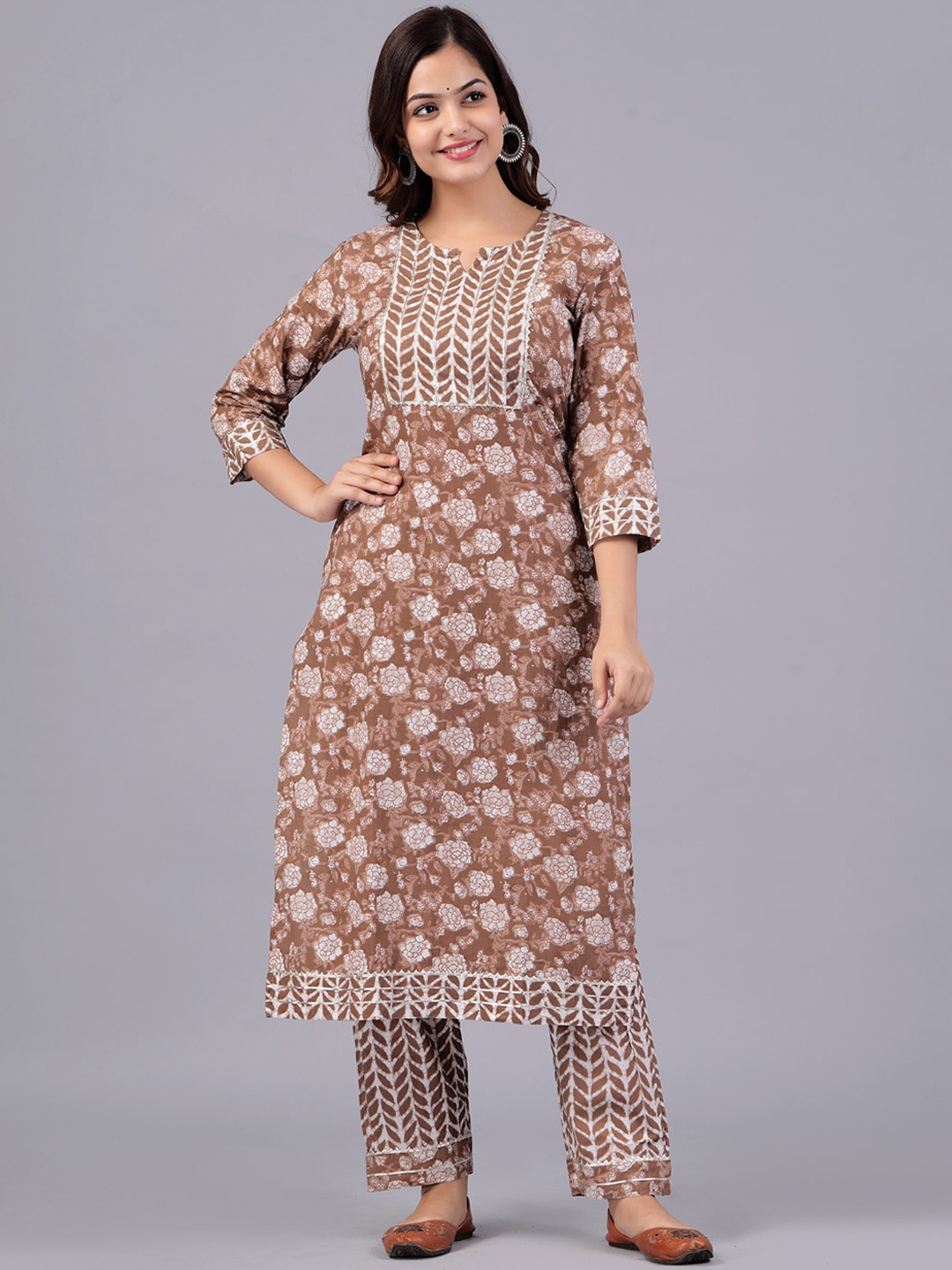 

Bachuu Floral Printed Yoke Design Gotta Patti Straight Pure Cotton Kurta With Trousers, Brown