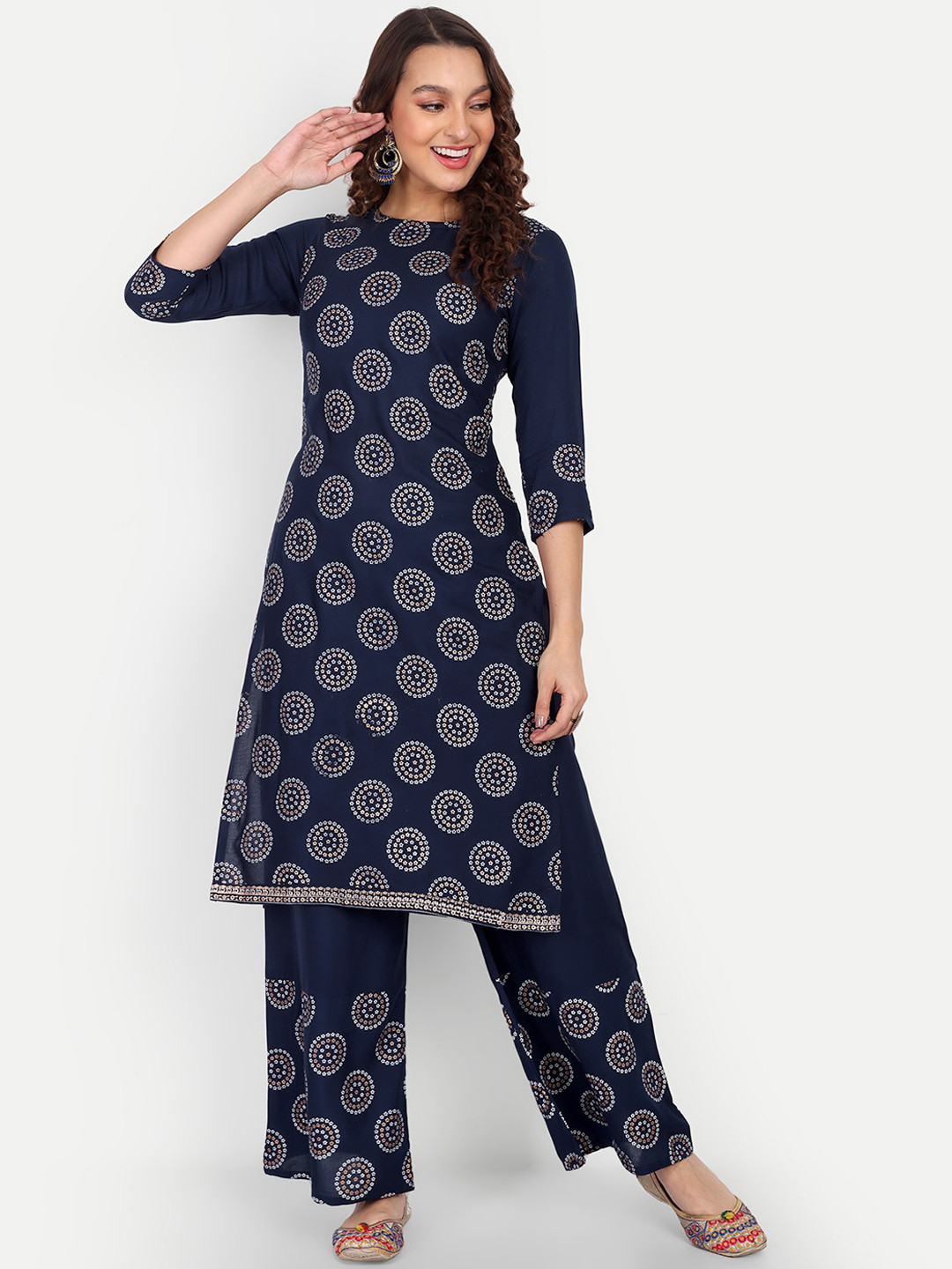 

ZIRVI Geometric Printed Round Neck Regular Kurta with Palazzos, Navy blue