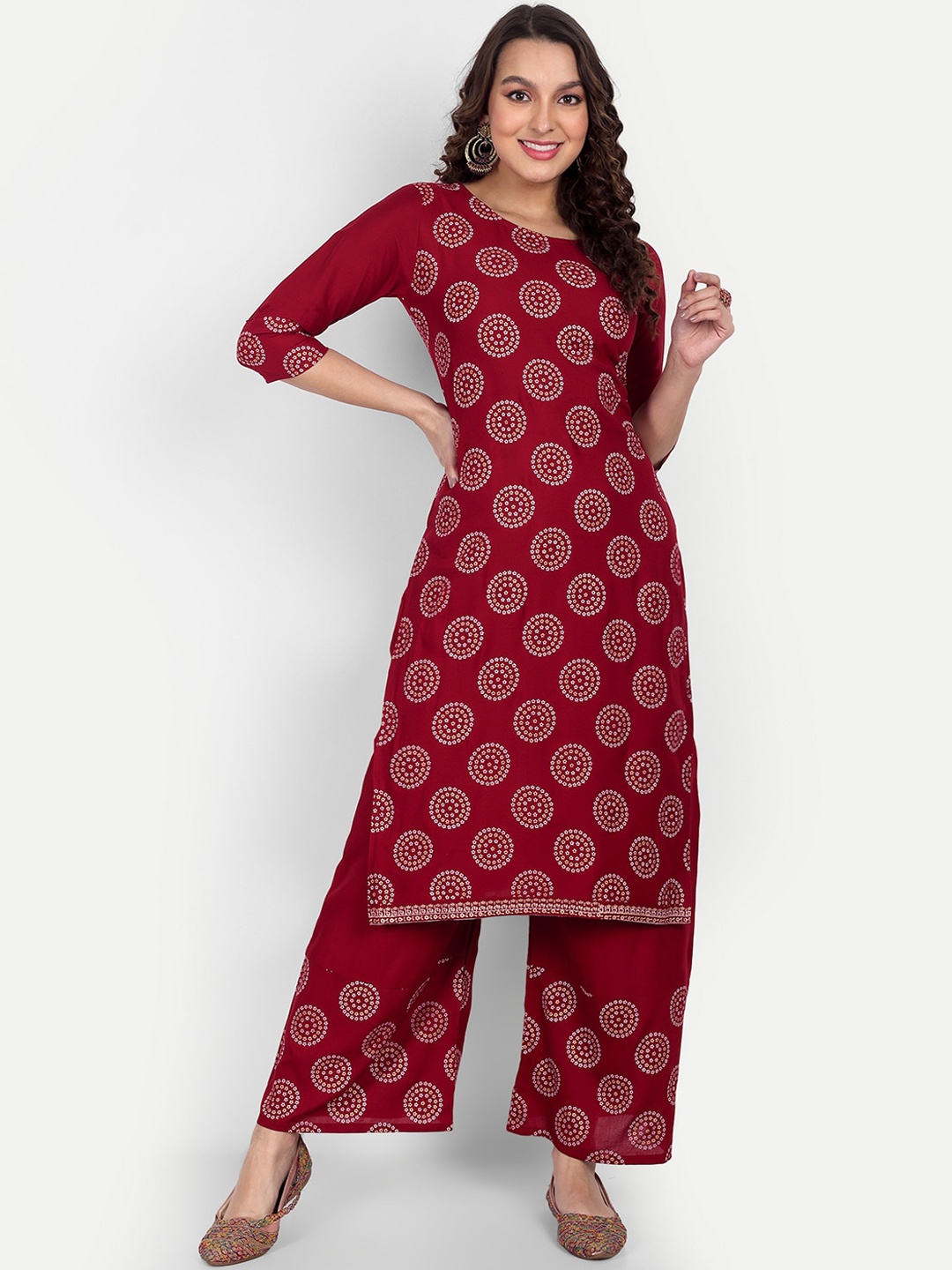

ZIRVI Geometric Printed Round Neck Regular Kurta with Palazzos, Red