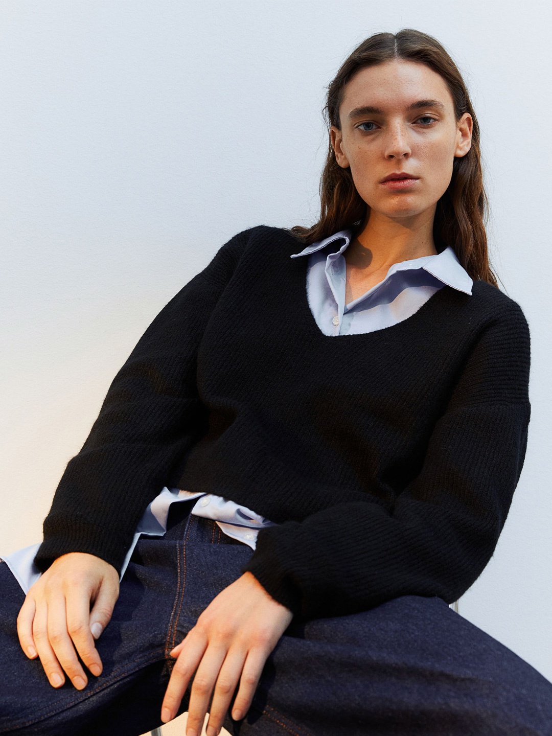 

H&M V-Neck Jumper, Black