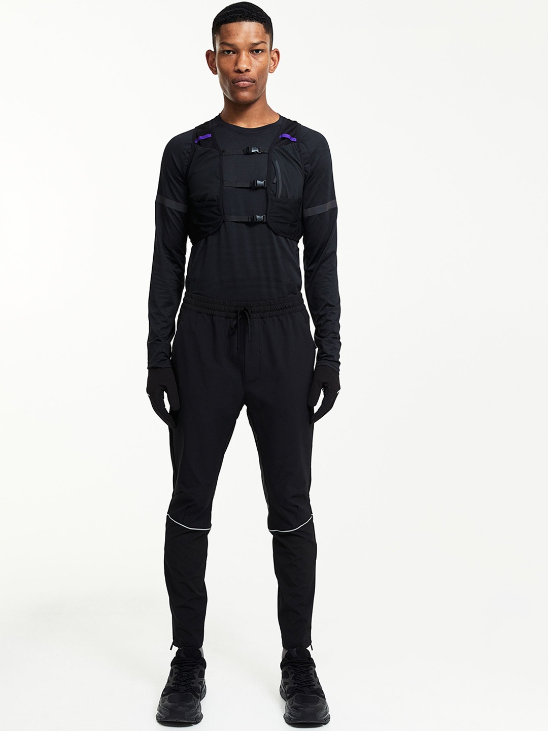

H&M Men DryMove Running Trousers, Black