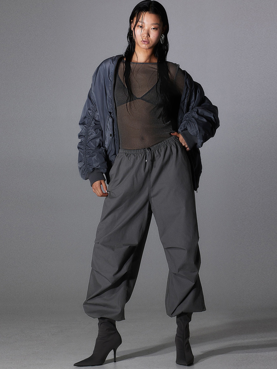 

H&M Women Parachute Trousers, Grey