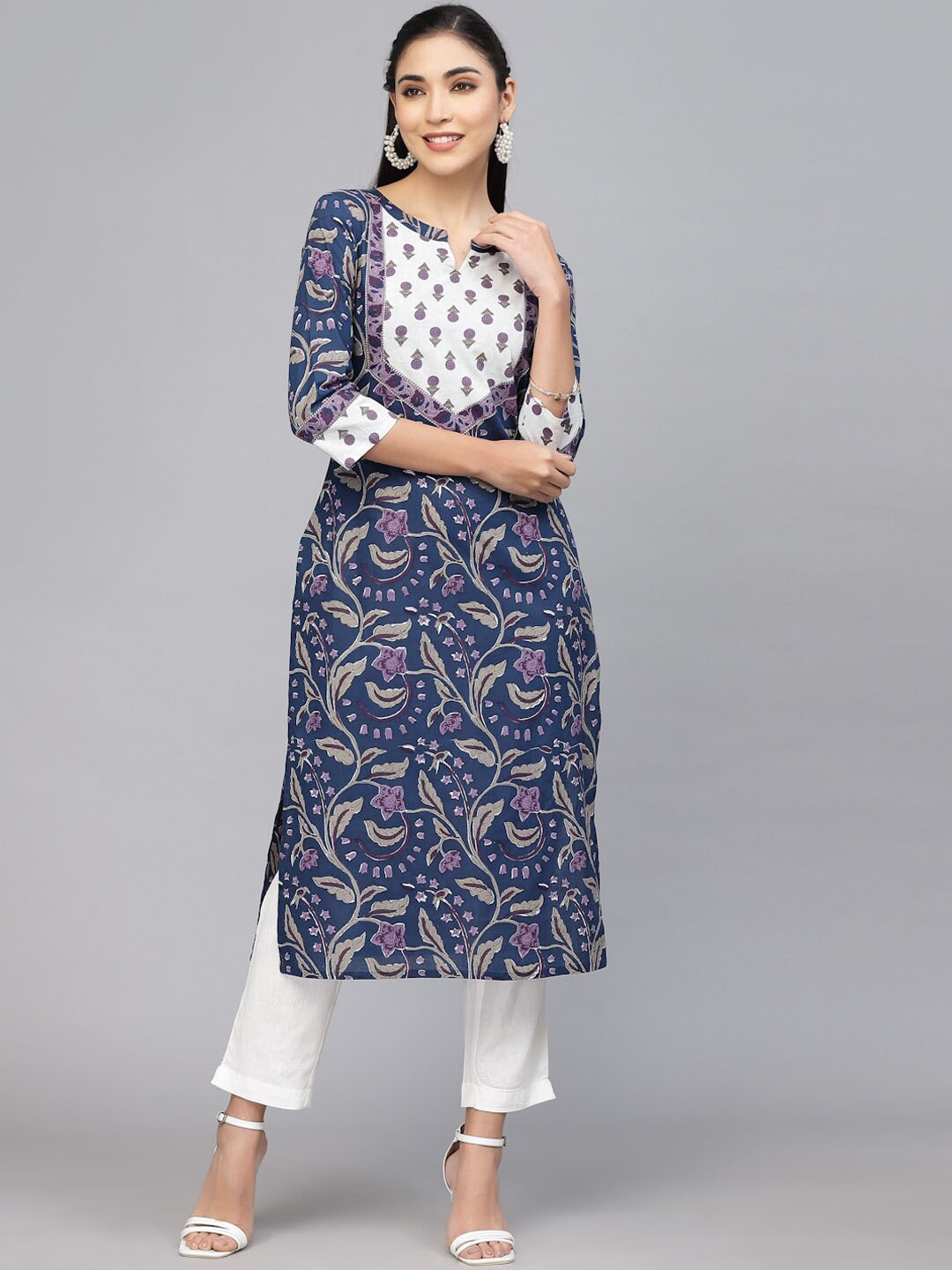

LARGISH Ethnic Motifs Printed Cotton Indigo Straight Kurta, Blue