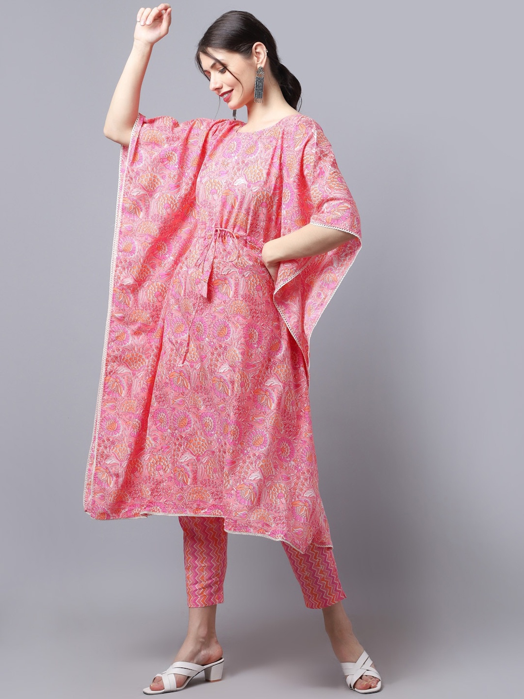 

LARGISH Ethnic Motifs Printed Cotton Kaftan Fusion Kurta, Peach