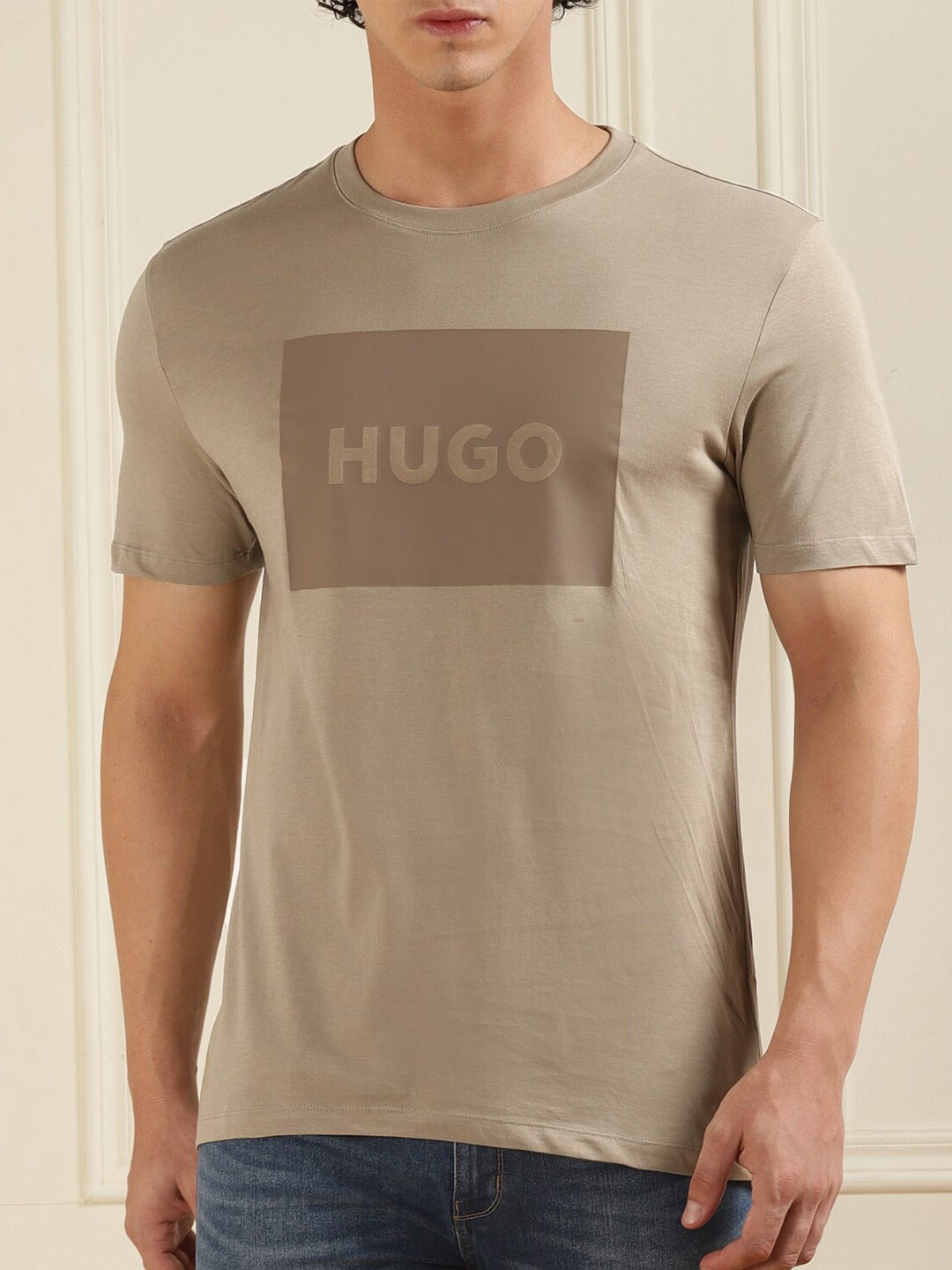 

HUGO Round Neck Pure Cotton T-shirt, Brown