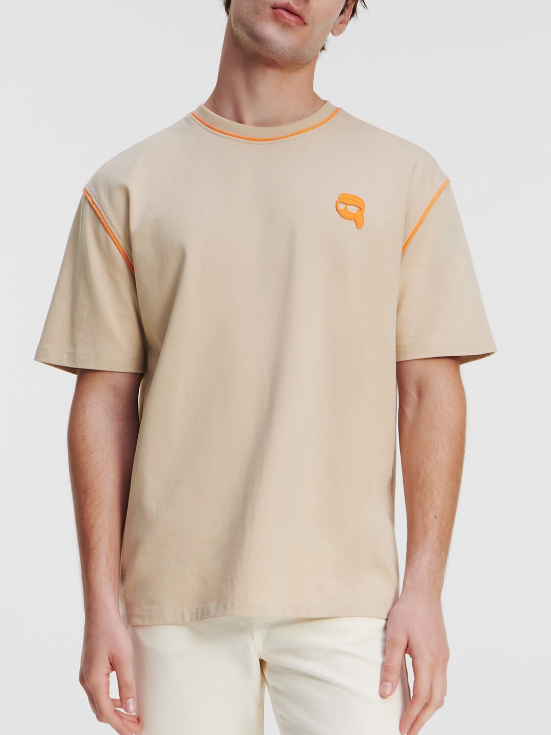 

Karl Lagerfeld Round Neck Contrast Piping Pure Cotton T-shirt, Beige