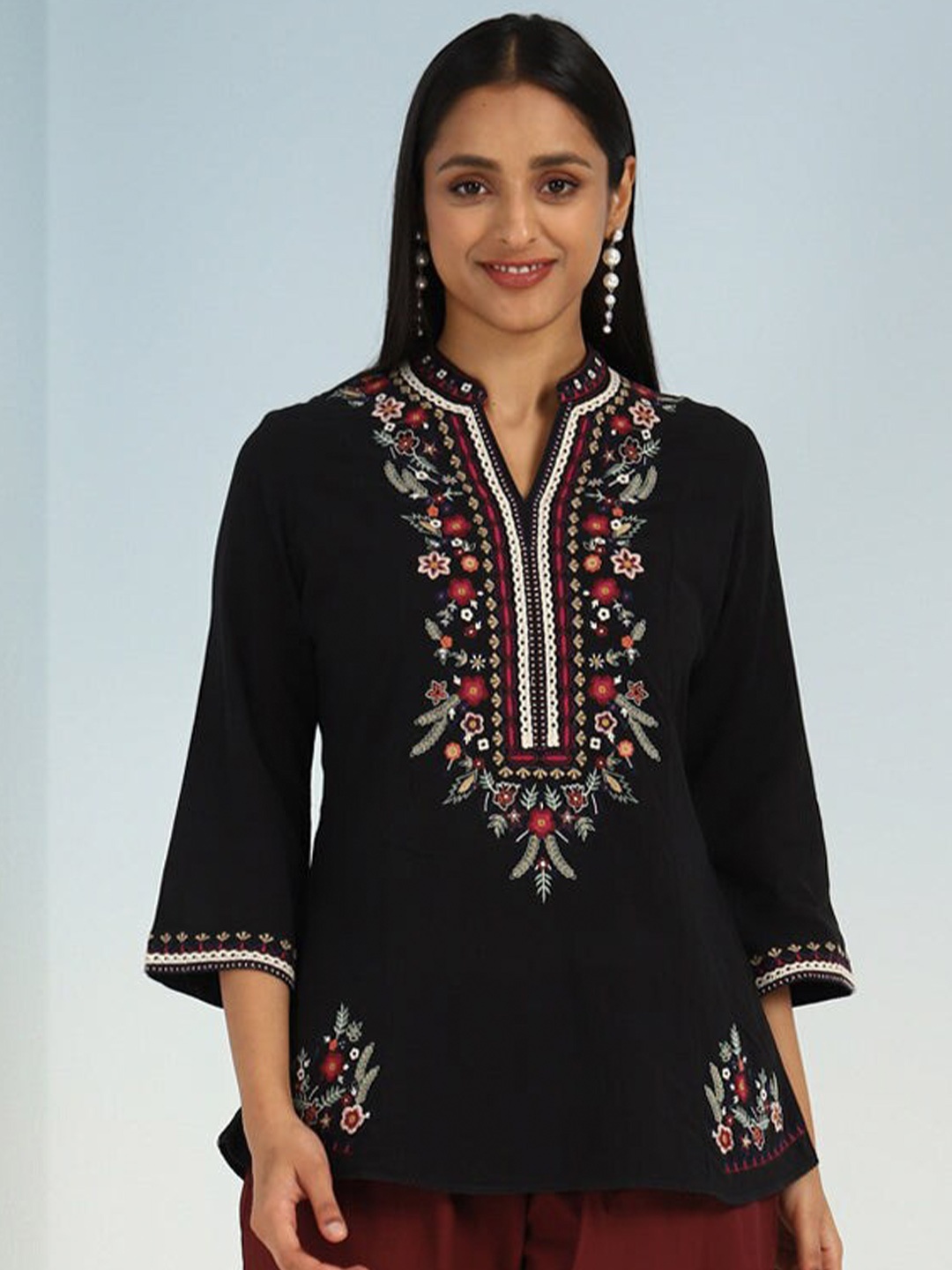 

Lakshita Mandarin Collar Floral Embroidered Tunic, Black