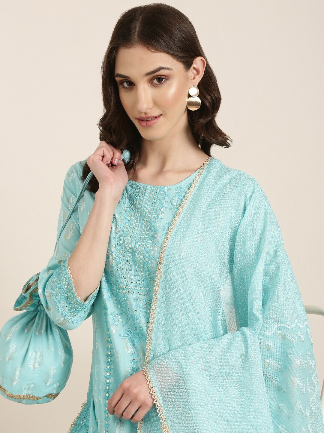 

SHOWOFF Paisley Printed Regular Thread Work Kurta With Sharara & Dupatta, Turquoise blue