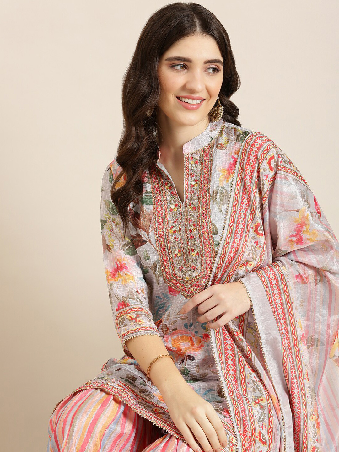 

SHOWOFF Floral Printed Thread Work Detailed Straight Kurta & Sharara With Dupatta, Grey