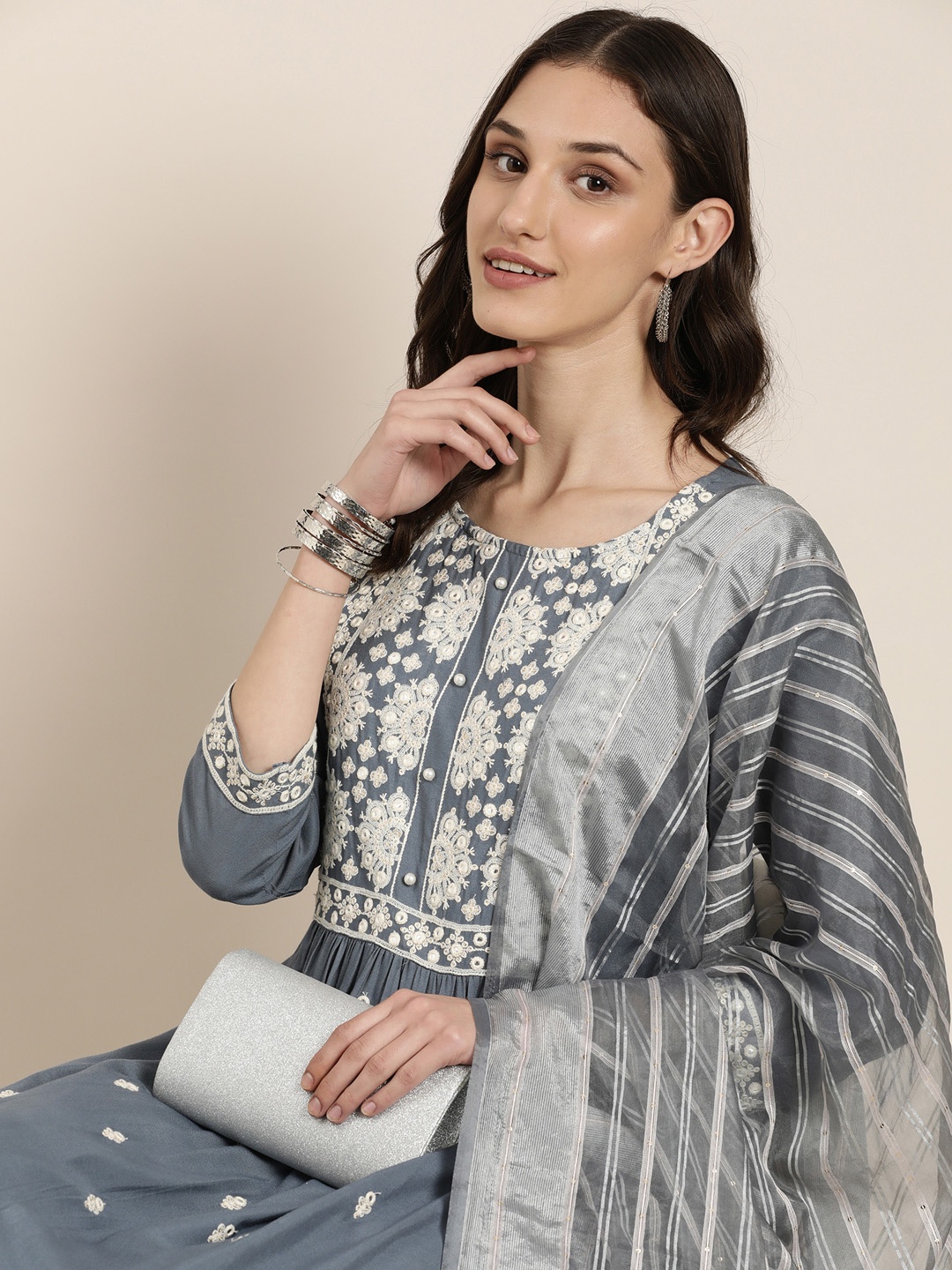 

SHOWOFF Ethnic Motifs Embroidered Thread Work Kurta with Trousers & With Dupatta, Grey