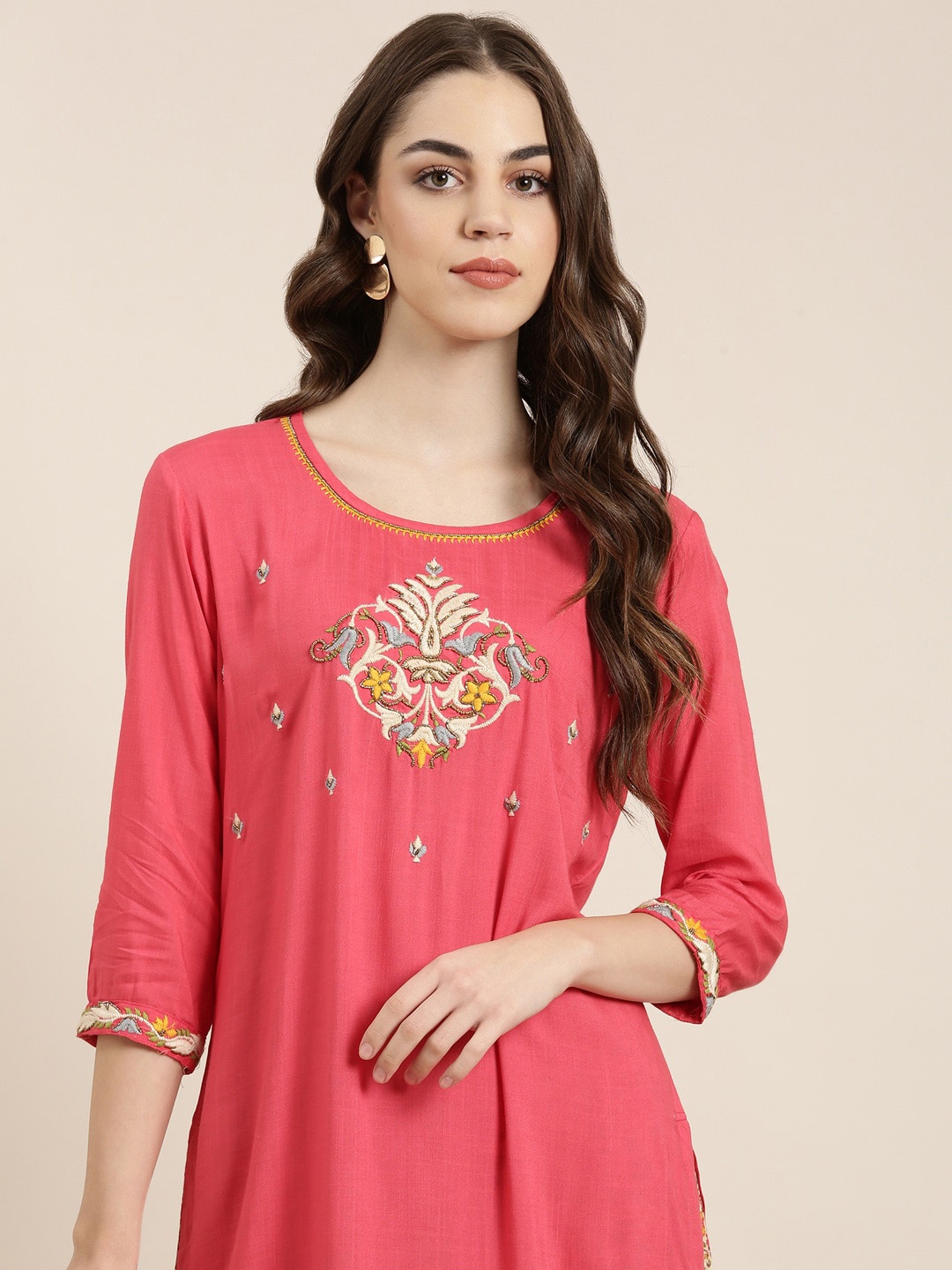 

SHOWOFF Ethnic Motifs Printed Embroidered Kurta with Trousers, Coral