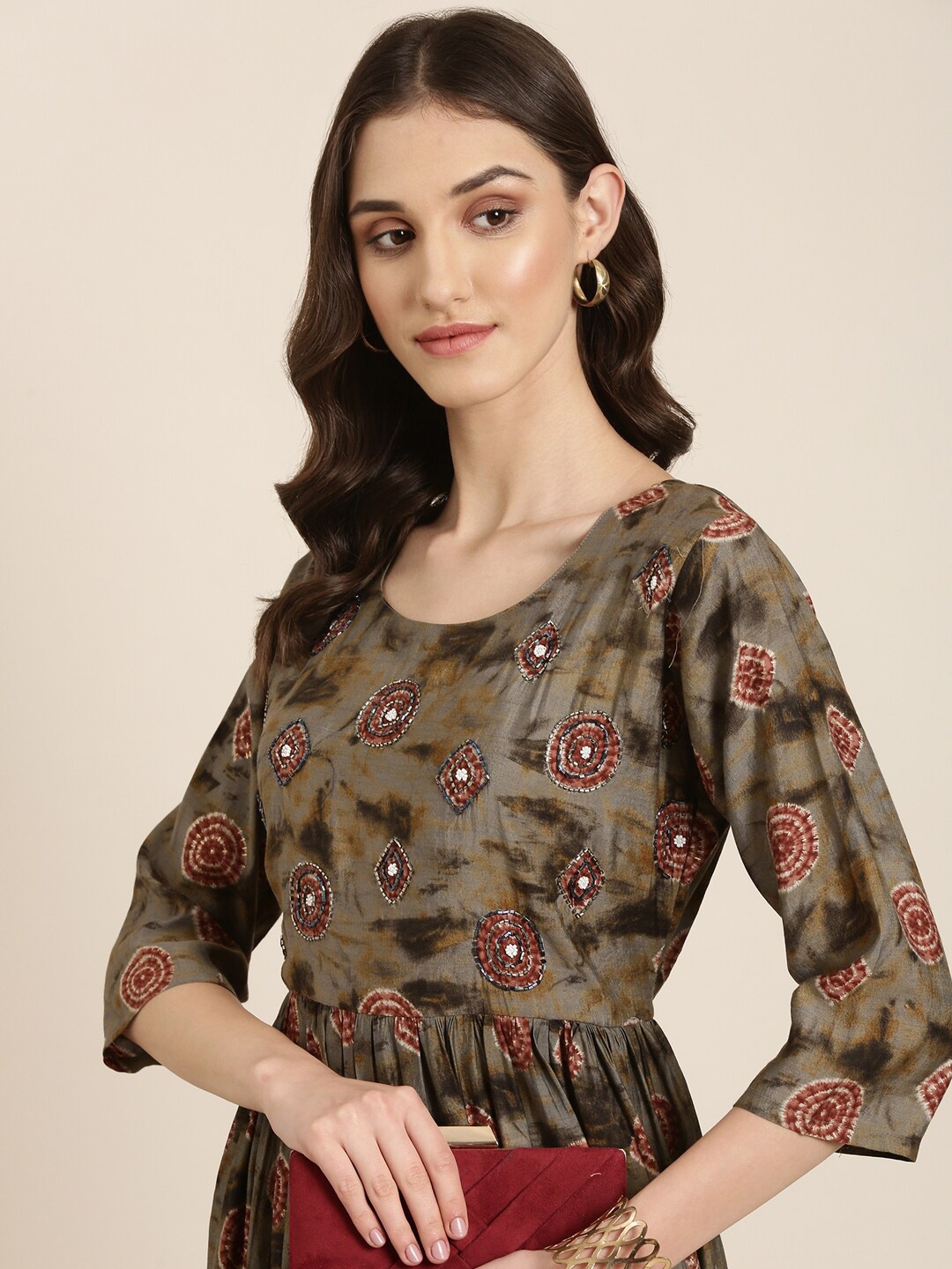 

SHOWOFF Geometric Printed Anarkali Beads and Stones Kurta With Trousers, Olive