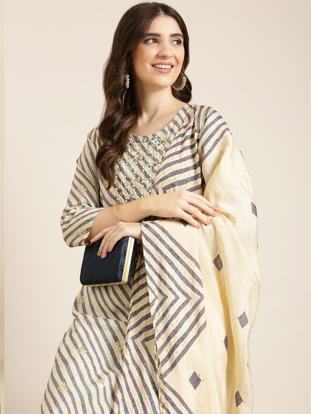 

SHOWOFF Striped Regular Kurta With Trousers & With Dupatta, Cream