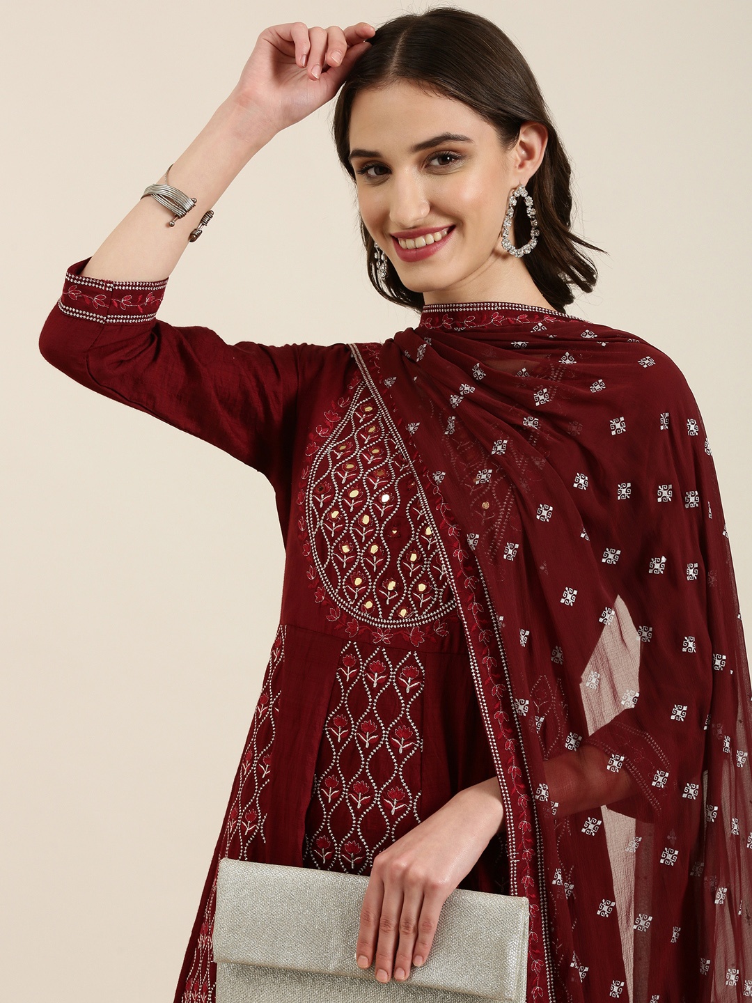 

SHOWOFF Ethnic Motifs Embroidered Thread Work Kurta & Trousers With Dupatta, Maroon