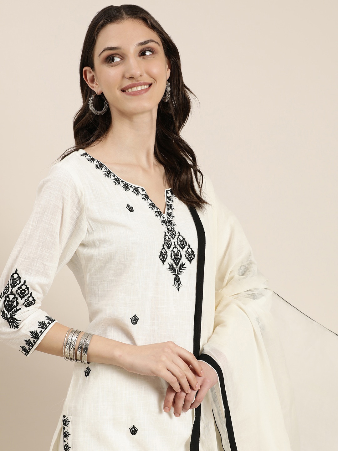 

SHOWOFF Ethnic Motifs Mirror Work Embroidered Regular Kurta With Trousers & Dupatta, Off white