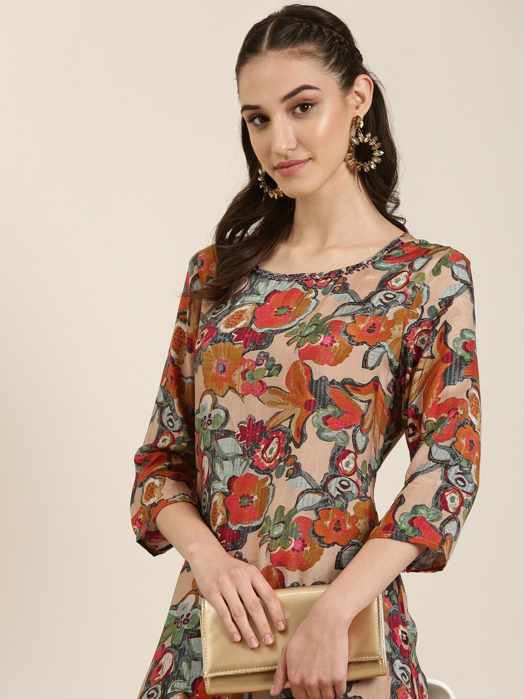 

SHOWOFF Floral Printed Beads & Stones Kurta with Trousers, Beige