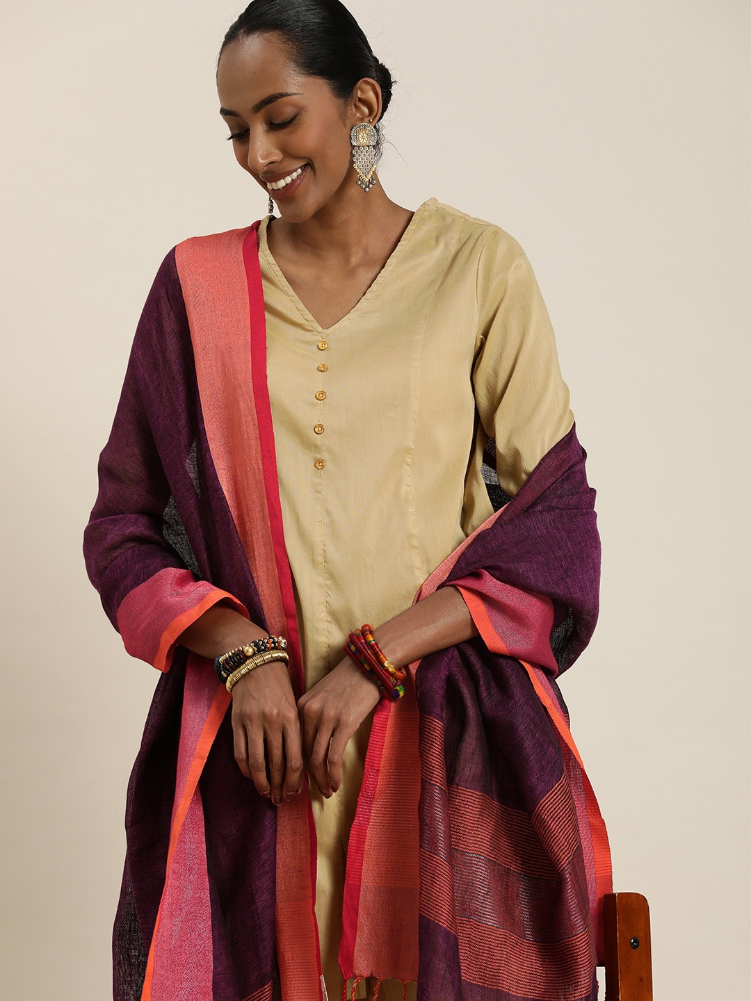 

Taavi Striped Linen Handloom Sustainable Dupatta with Zari, Purple