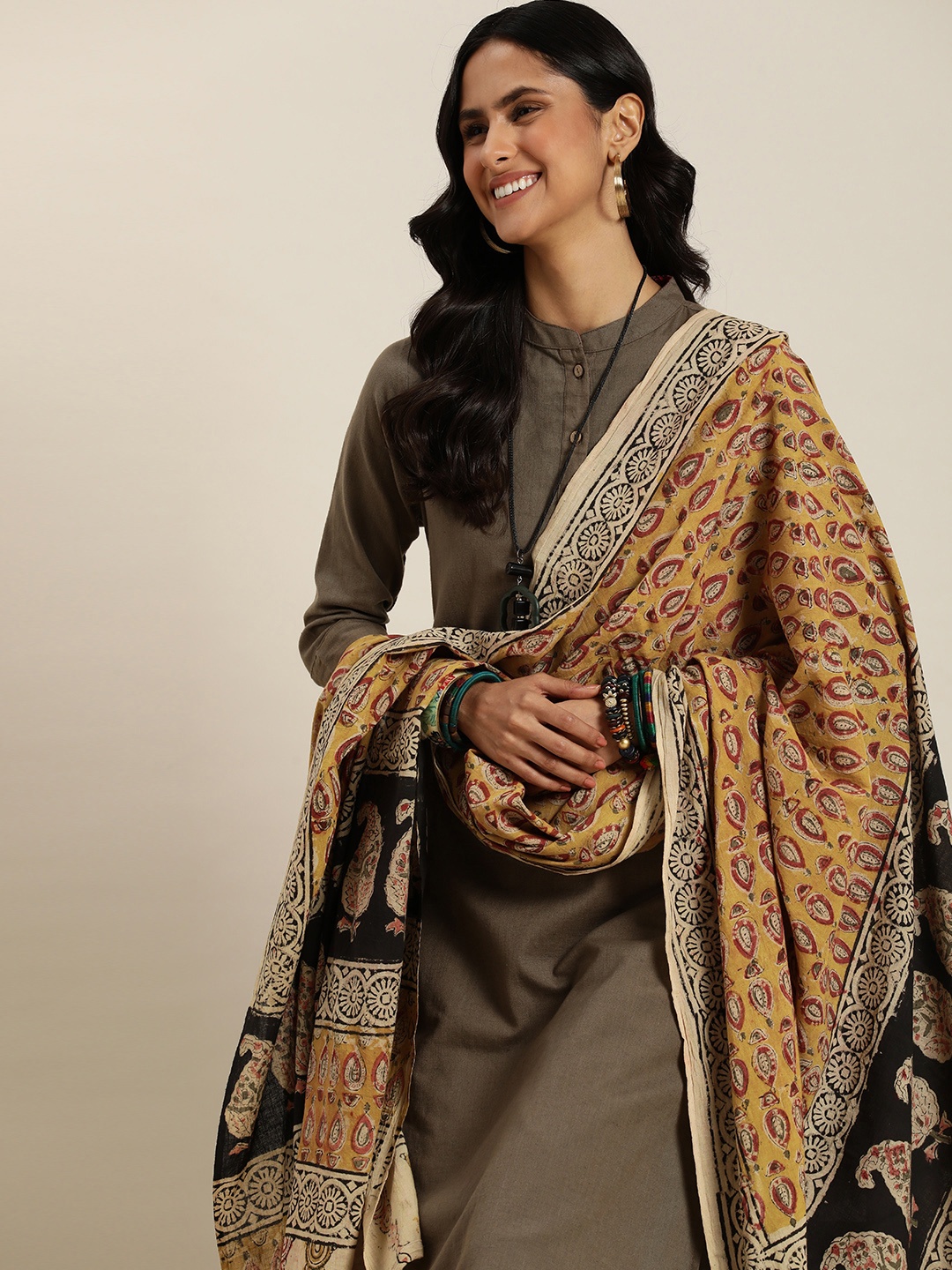 

Taavi Ethnic Motifs Printed Sustainable Kalamkari Dupatta, Mustard