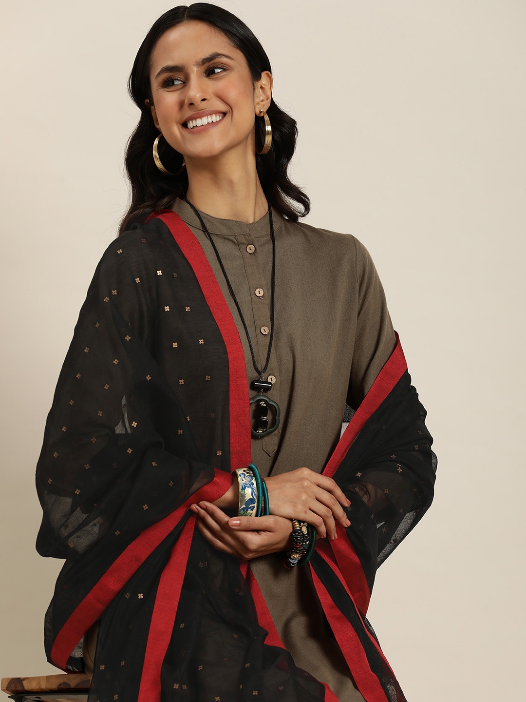 

Taavi Woven Design Handloom Dupatta with Sequinned, Black