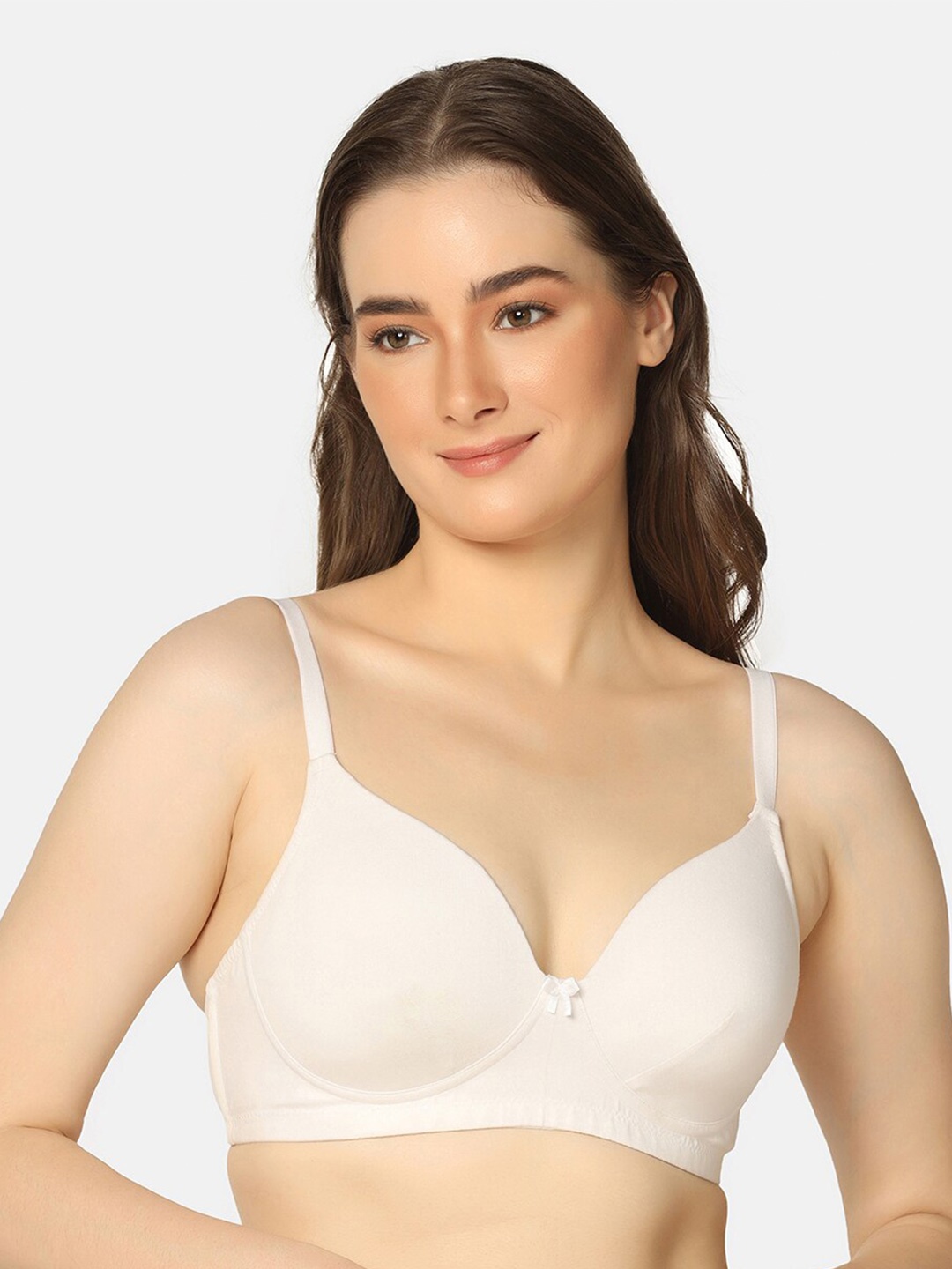 

Curvy Love Medium Coverage Lightly Padded Bra With All Day Comfort, White