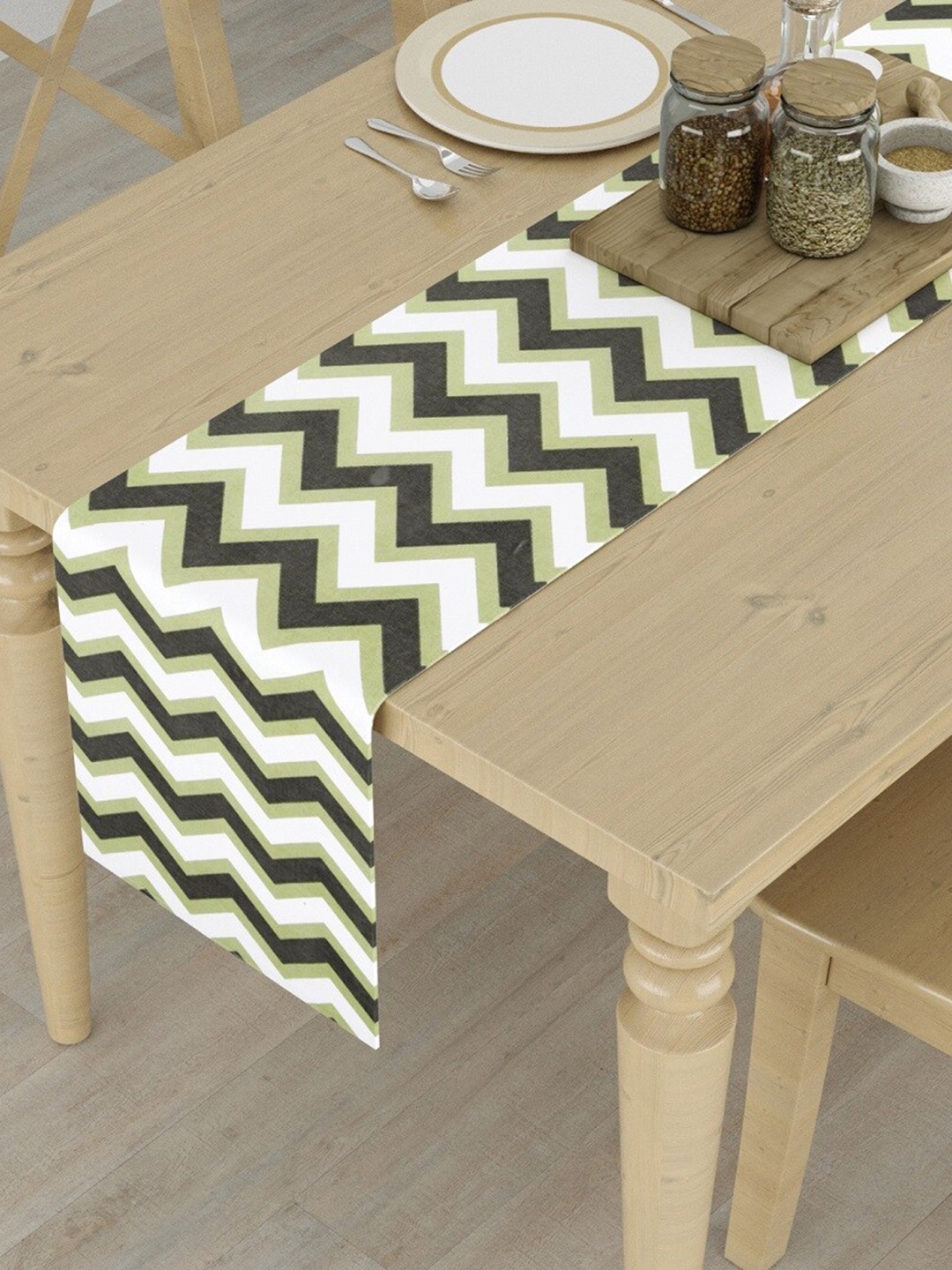 

HOMEMONDE Grey & Green Printed Pure Cotton 4-Seater Table Runner