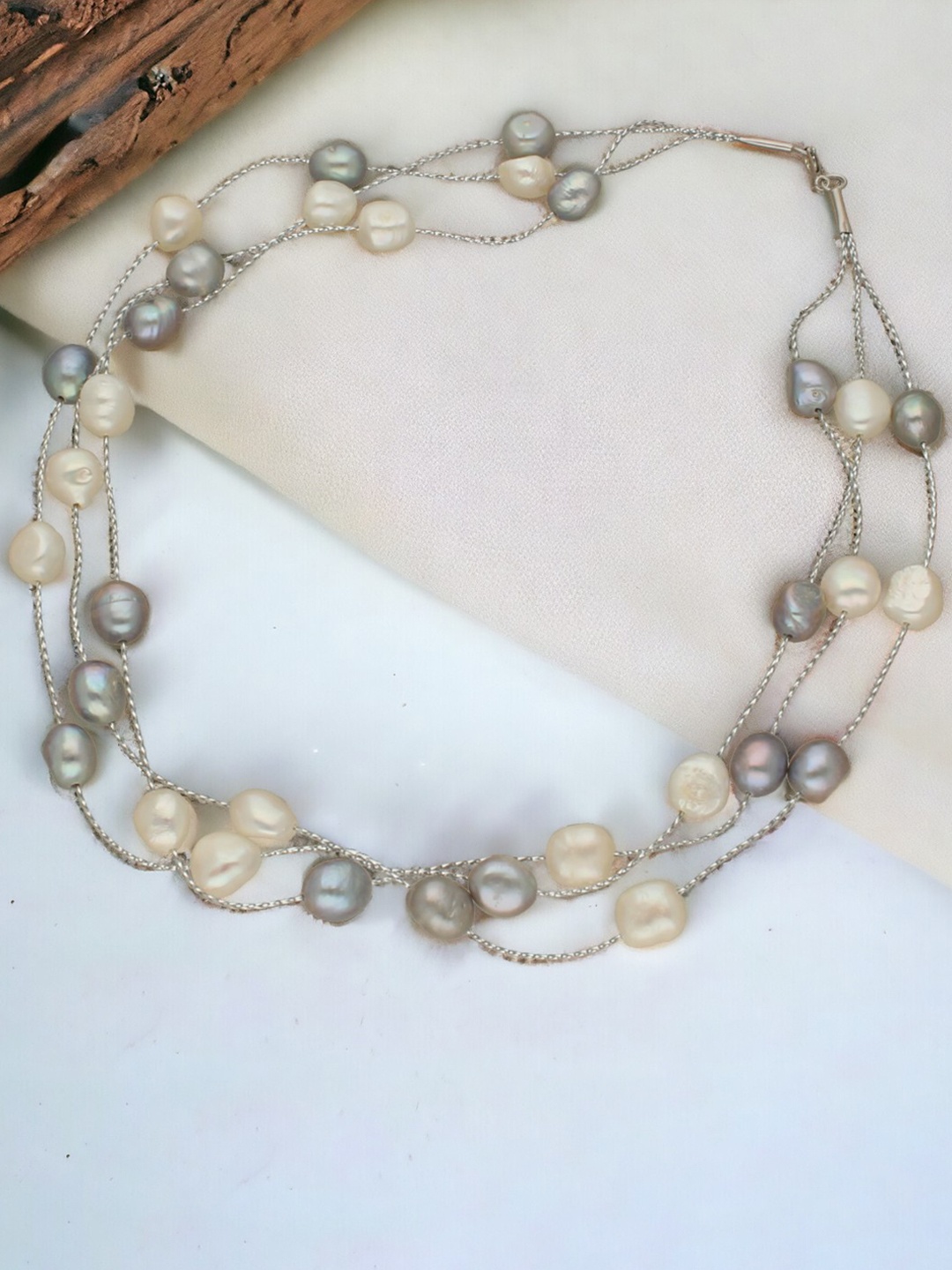 

Sri Jagdamba Pearls Dealer Multicoloured Gold-Plated Layered Necklace, Multi