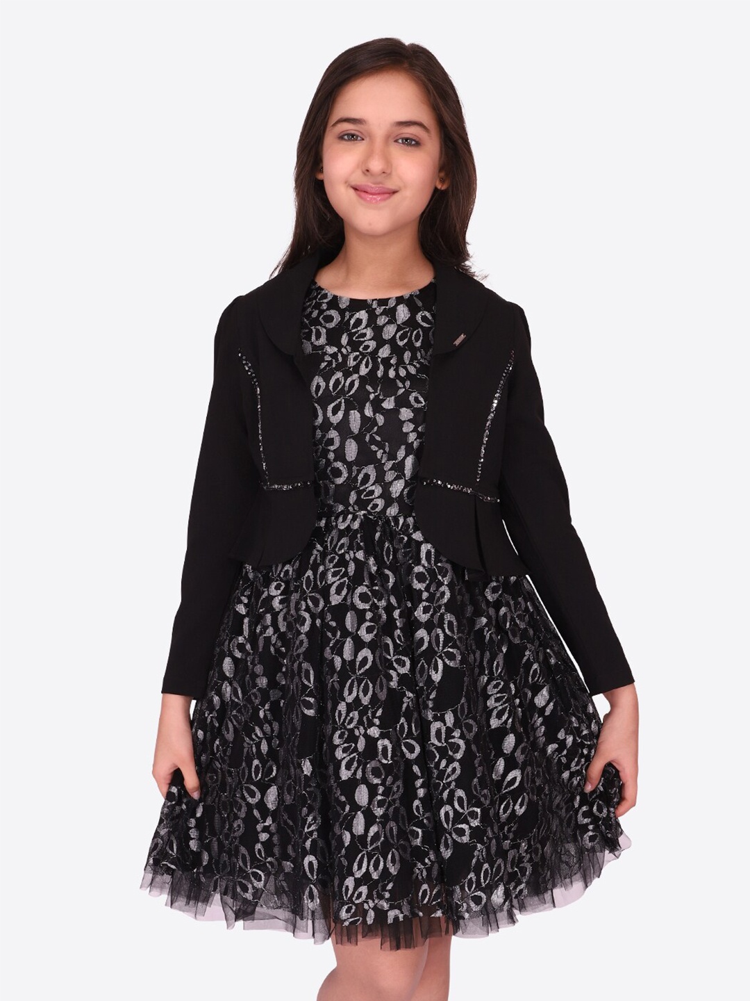 

CUTECUMBER Girls Self Design Gathered Fit & Flare Dress, Black