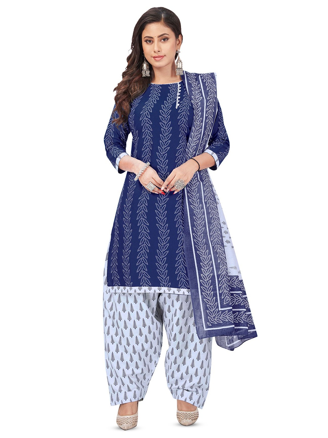 

SALWAR STUDIO Floral Printed Unstitched Dress Material, Blue