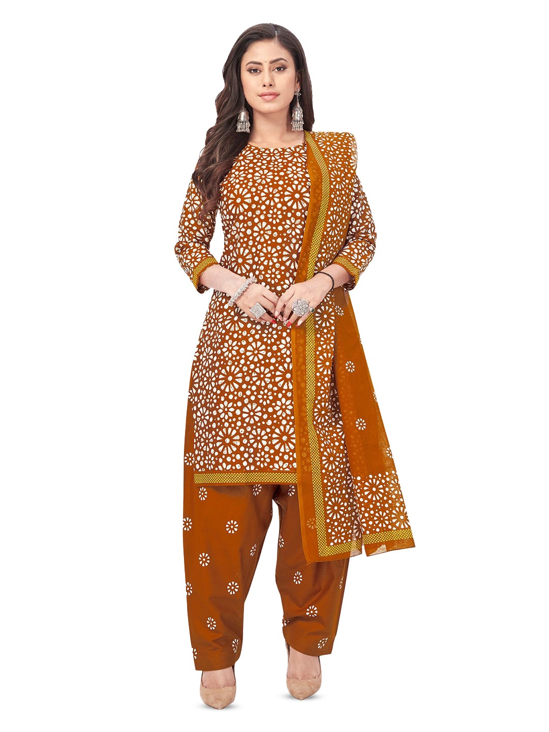 

SALWAR STUDIO Floral Printed Unstitched Dress Material, Mustard