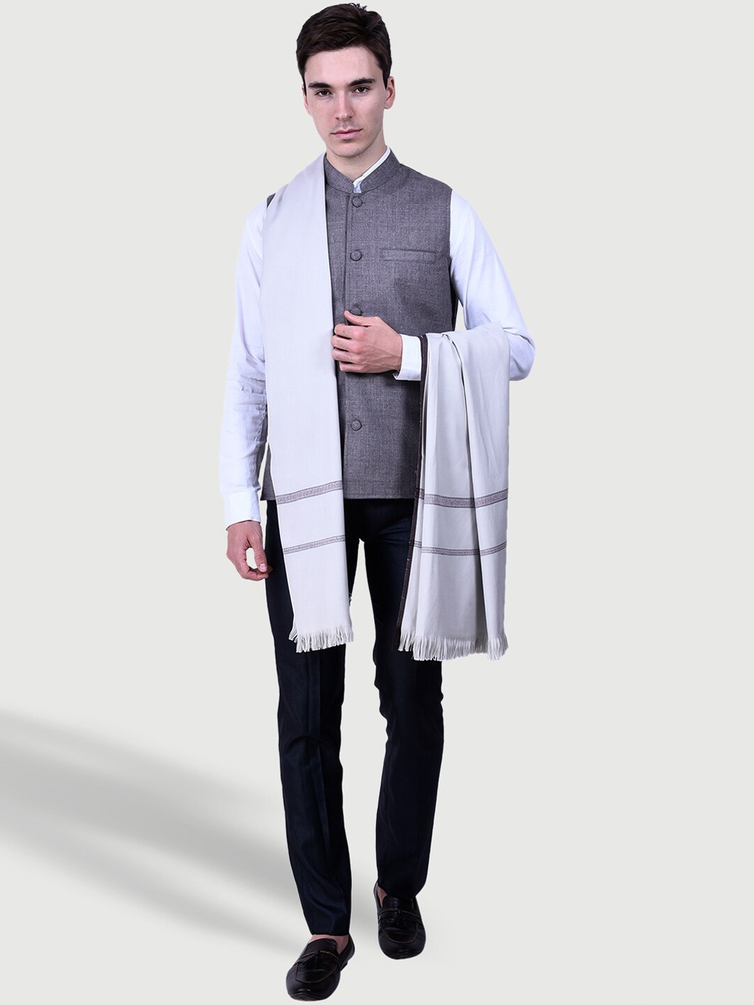 

SWI Stylish Men Pure Wool Shawl, Grey