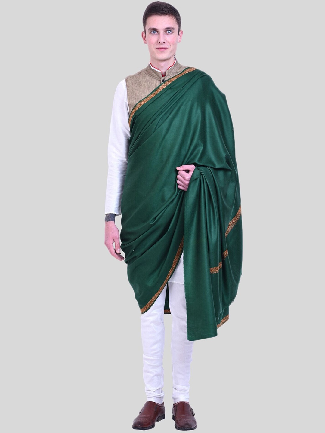 

SWI Stylish Hand Embroidered Pure Wool Shawl, Green