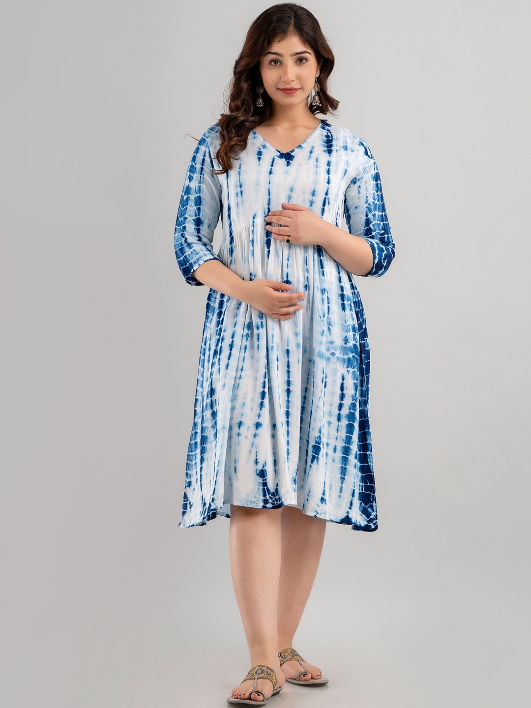 

CELEBRAVO Tie and Dye Dyed V-Neck Maternity Fit & Flare Midi Dress, White