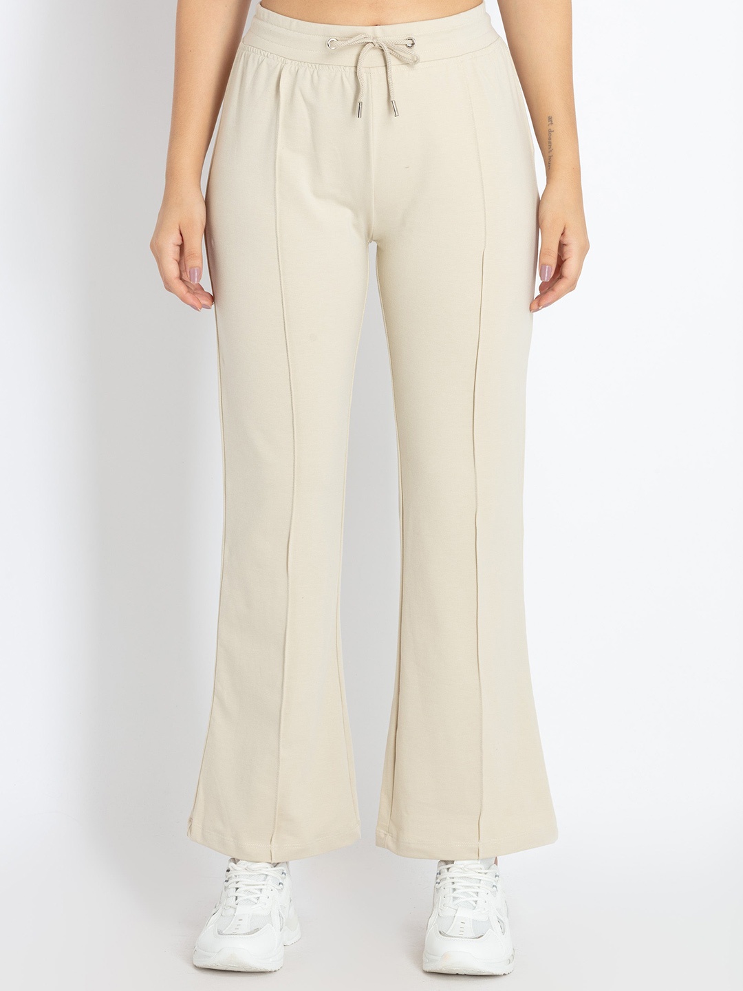 

Status Quo Women Soild Track Pants, Beige