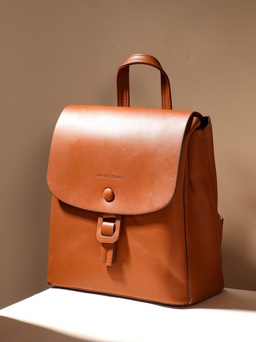 

HAUTE SAUCE by Campus Sutra Non-Padded Small Backpack, Brown