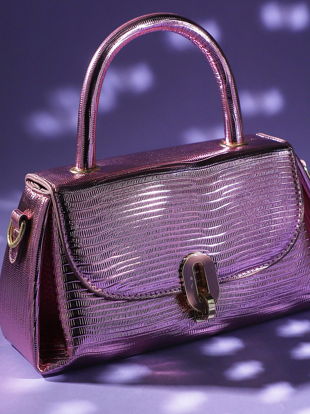 

HAUTE SAUCE by Campus Sutra Structured Handheld Bag, Pink