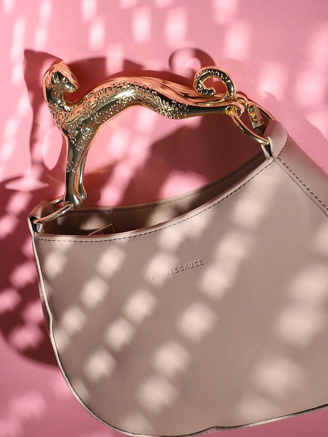 

HAUTE SAUCE by Campus Sutra Structured Handheld Bag, Beige