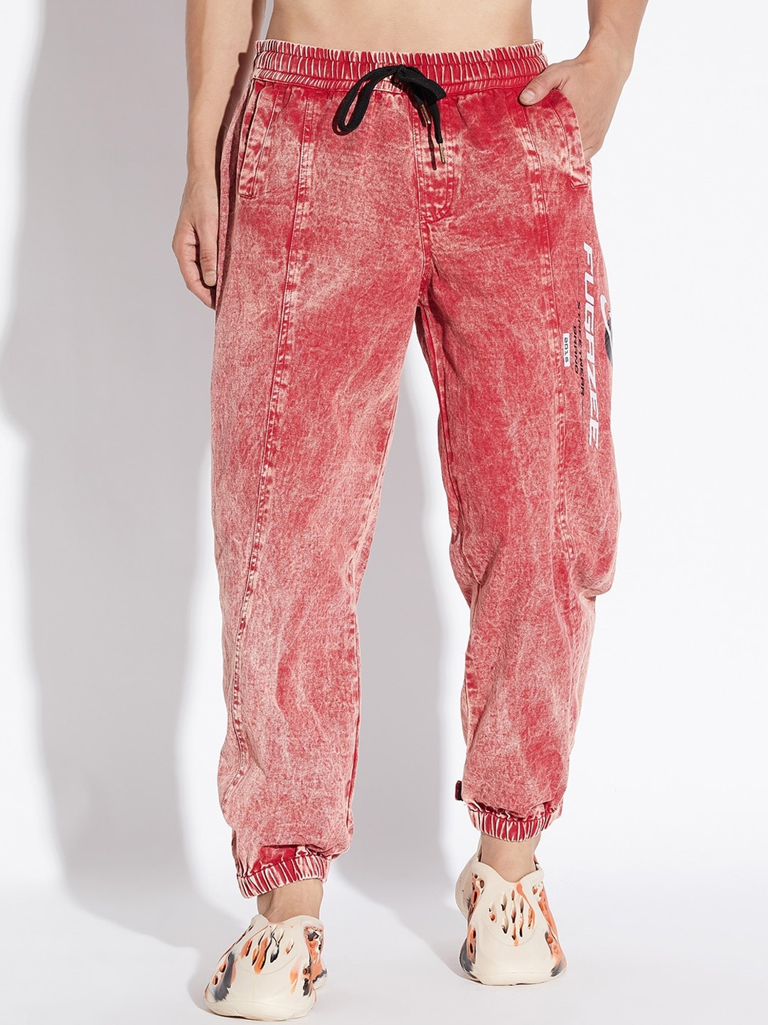 

FUGAZEE Men Acid Wash-Dyed Pure Cotton Relaxed-fit Joggers, Orange