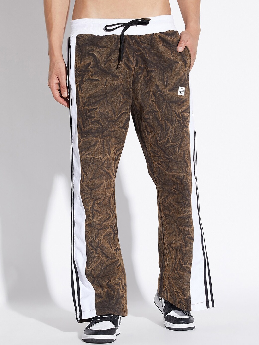 

FUGAZEE Men Cotton Relaxed-Fit Wide Led Design Cotton Track Pant, Brown
