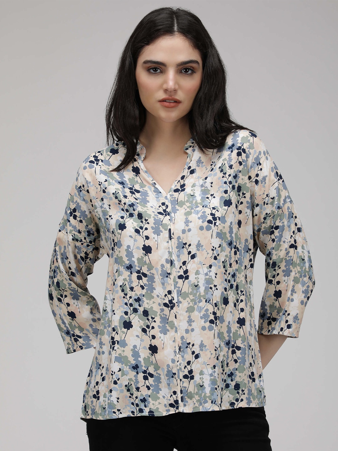 

IDK Floral Printed Mandarin Collar Shirt Style Top, Cream