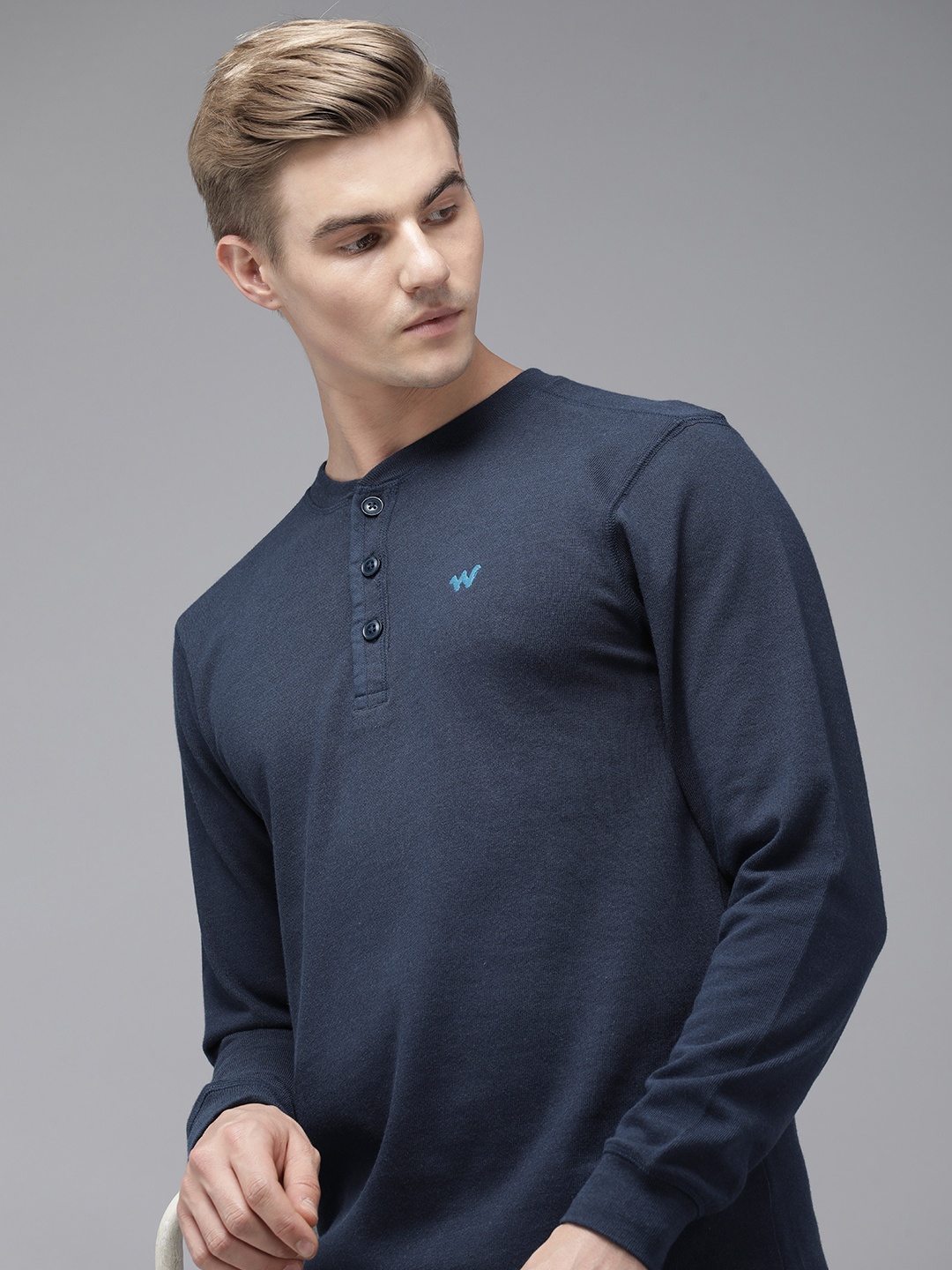 

Wildcraft Solid Henley Neck Pullover Sweatshirt, Navy blue