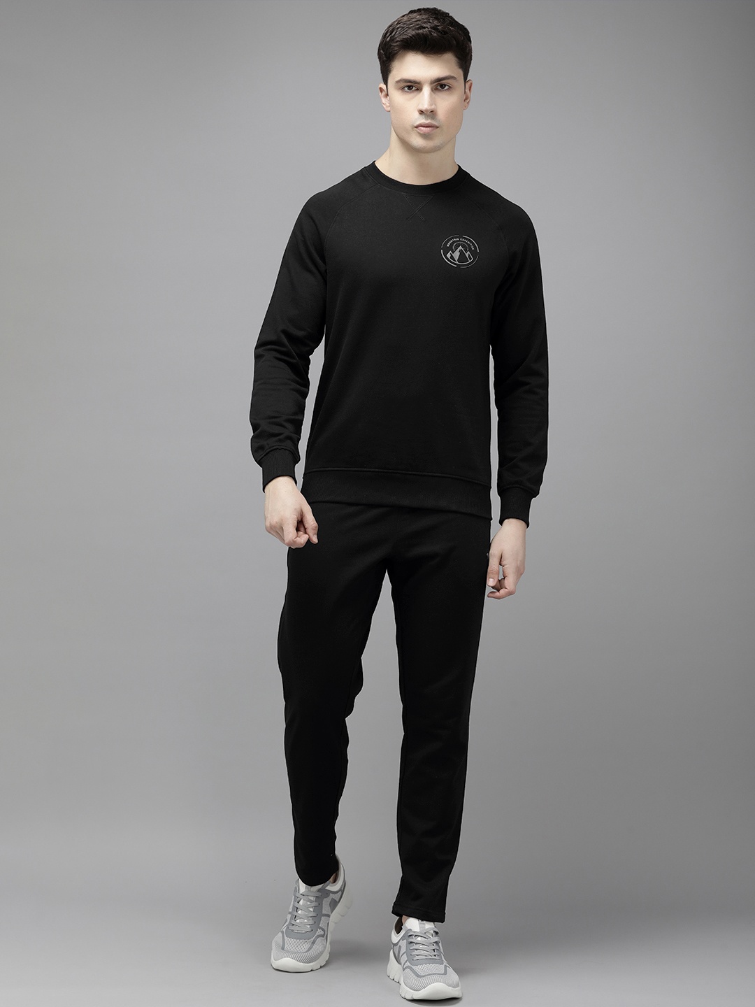 

Wildcraft Solid Raglan Sleeves Sweatshirt And Mid-Rise Track Pant, Black