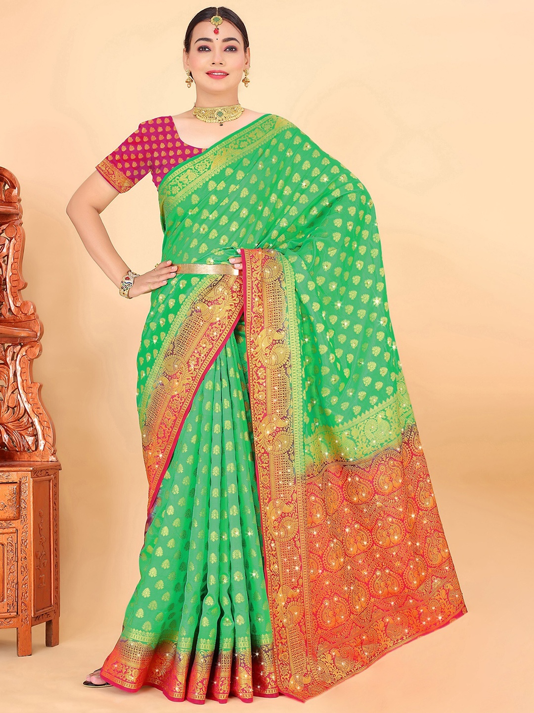 

Mitera Ethnic Motifs Woven Design Zari Detail Banarasi Saree, Green