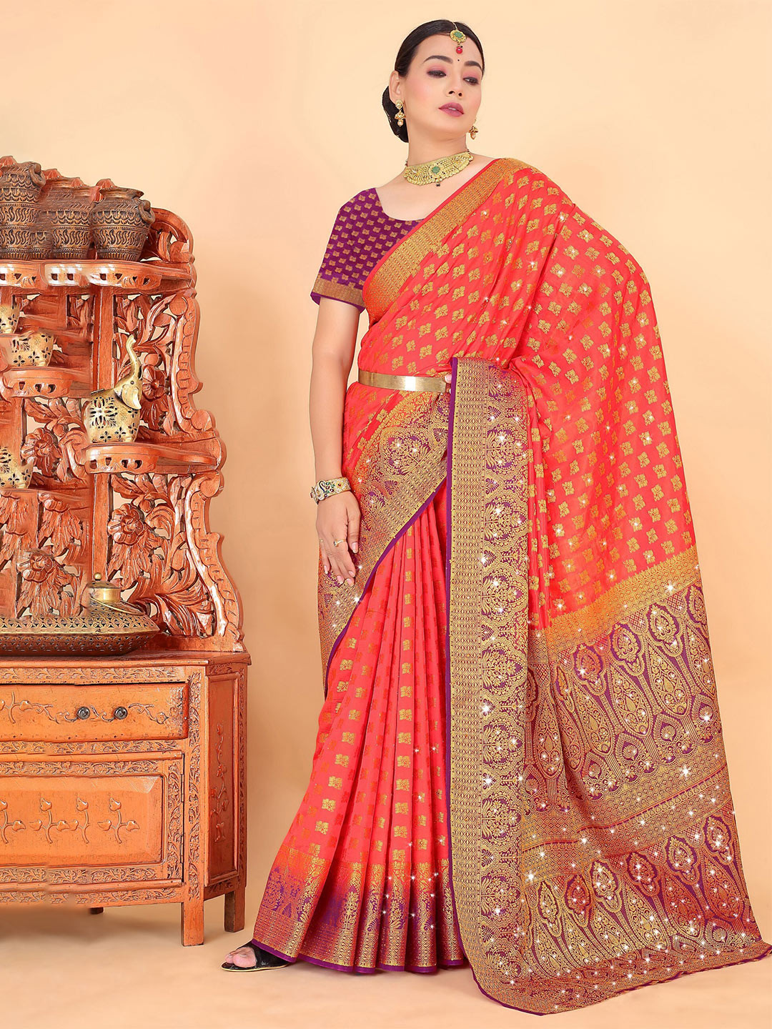 

Mitera Ethnic Motifs Woven Design Zari Silk Blend Banarasi Saree, Orange