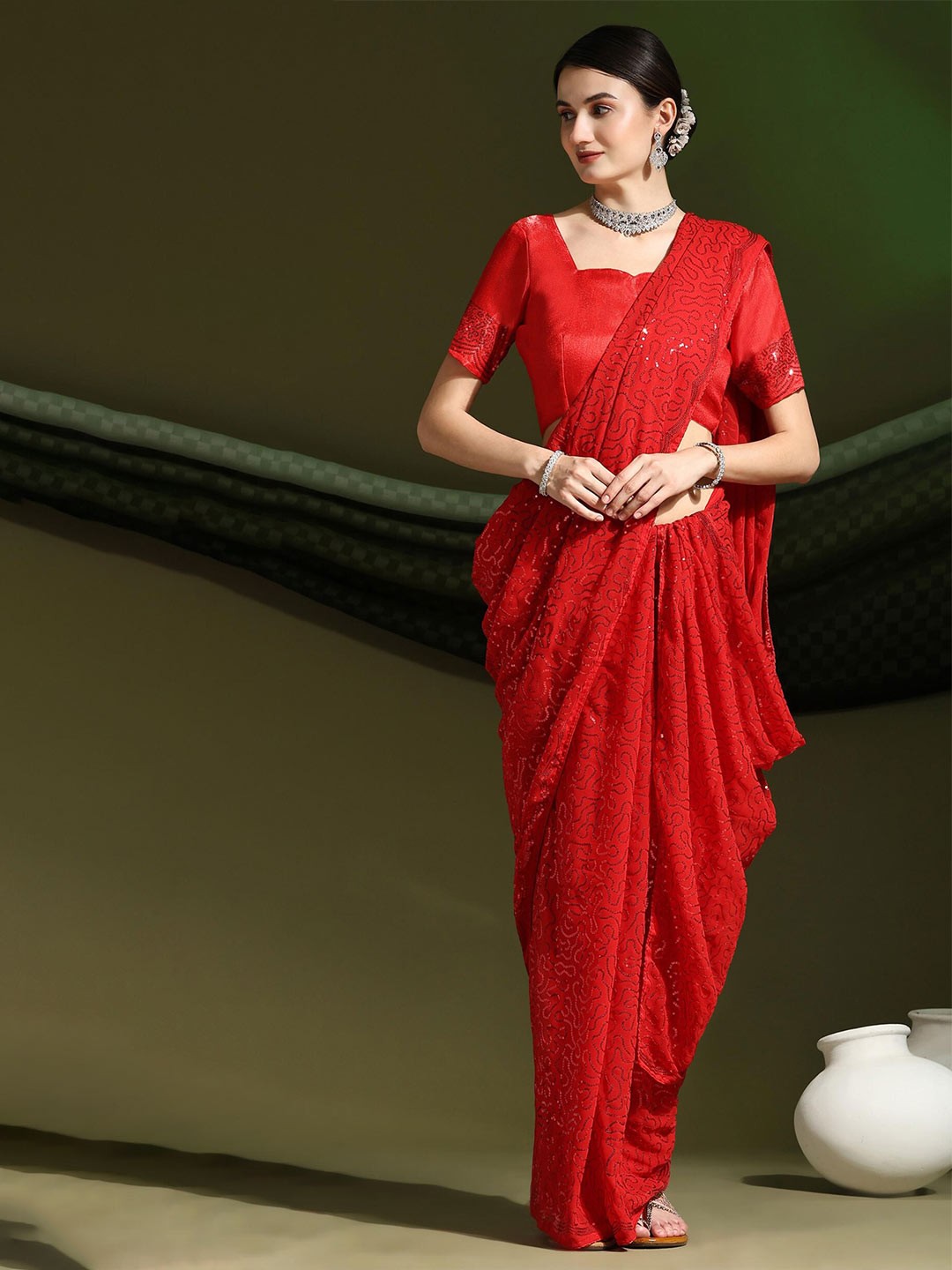 

Mitera Embellished Sequinned Saree, Red