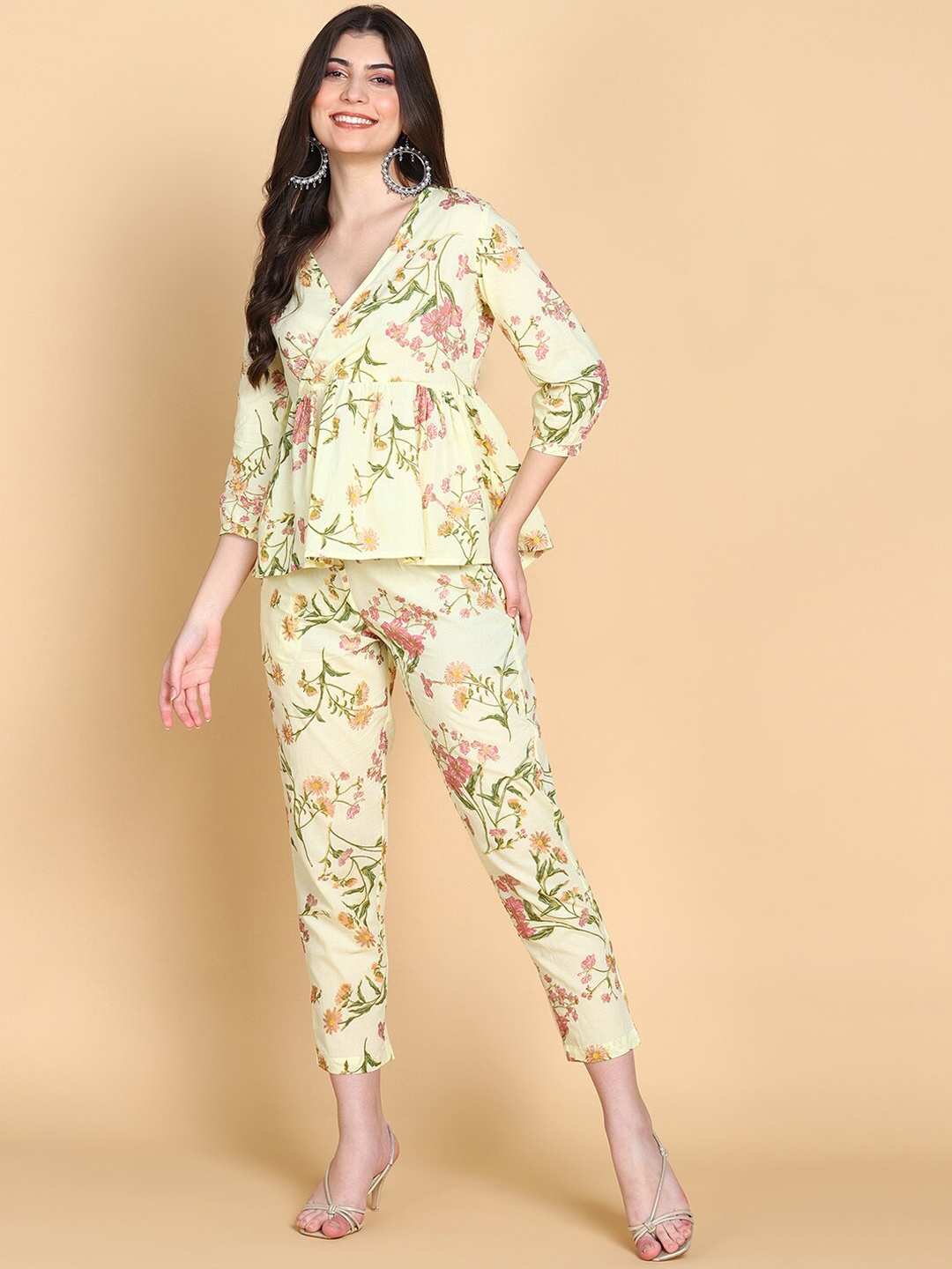 

HERE&NOW Yellow & Green Floral Printed Top With Trouser