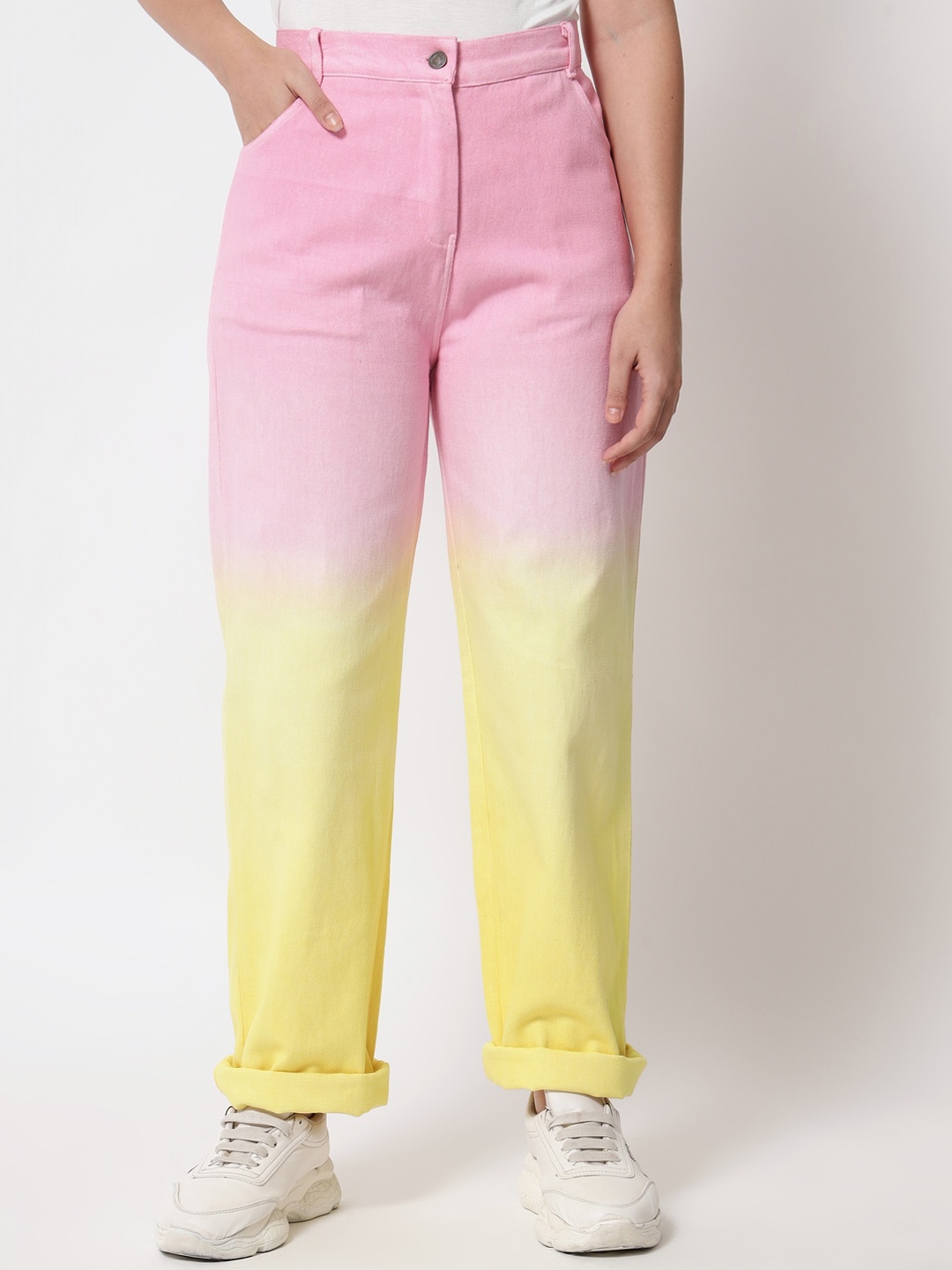 

Chemistry Women Clean Look Ombre Dyed Relaxed Fit High-Rise Jeans, Pink
