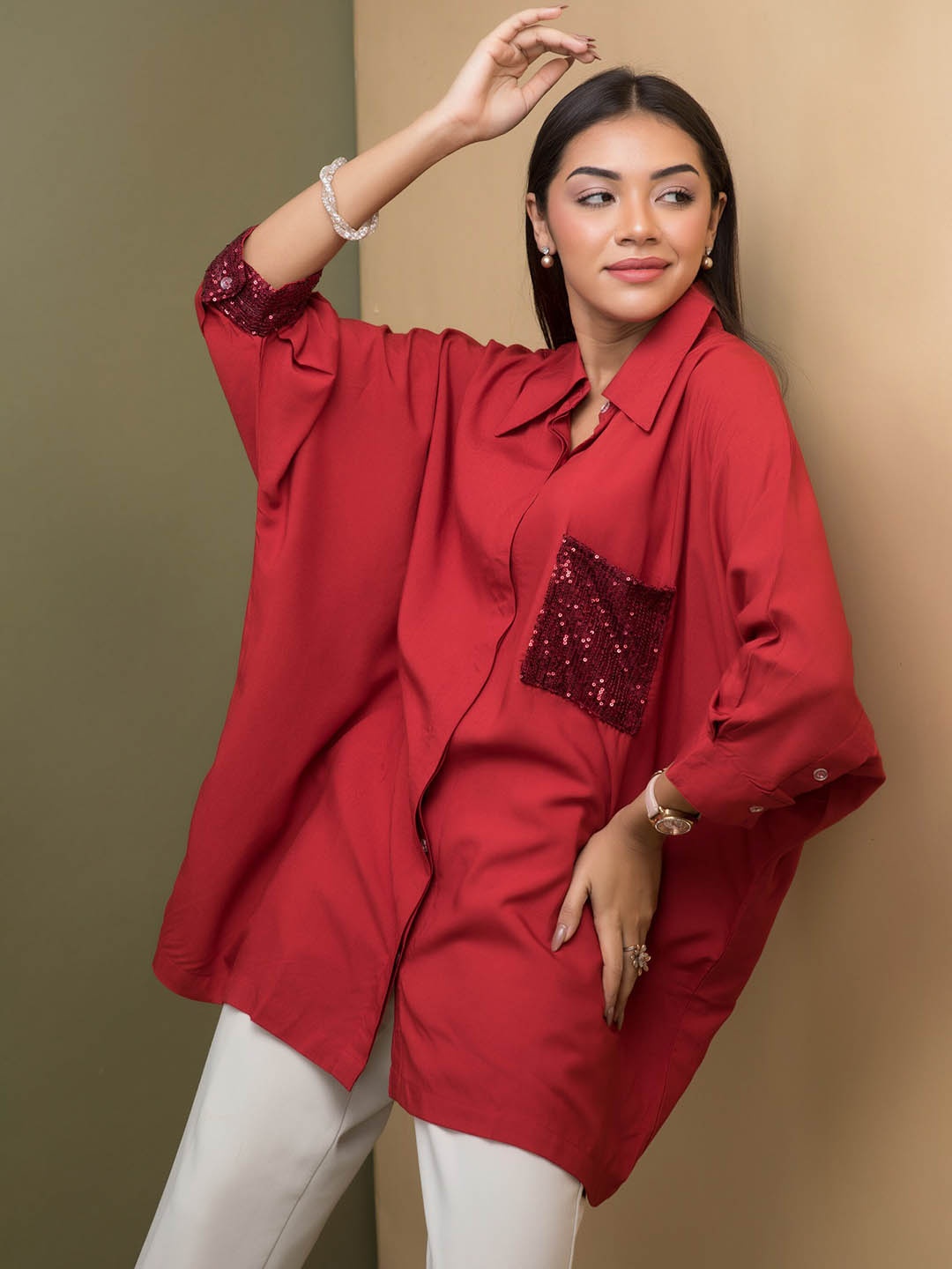 

Rhe-Ana Oversized Pocket Detailed Longline Casual Shirt, Red