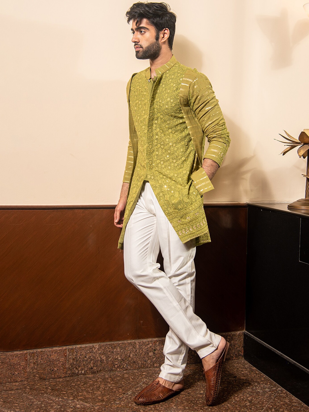 

Soniya g Ethnic Motifs Embroidered Thread Work Kurta with Churidar, Green