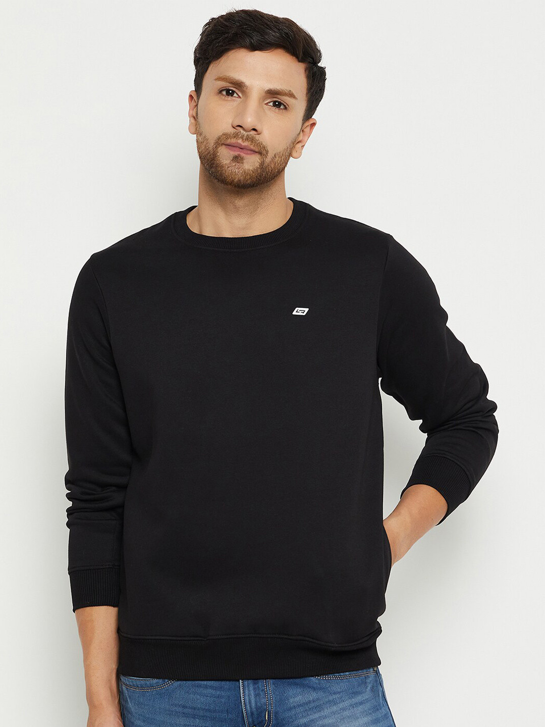 

NEVA Round Neck Fleece Sweatshirt, Black